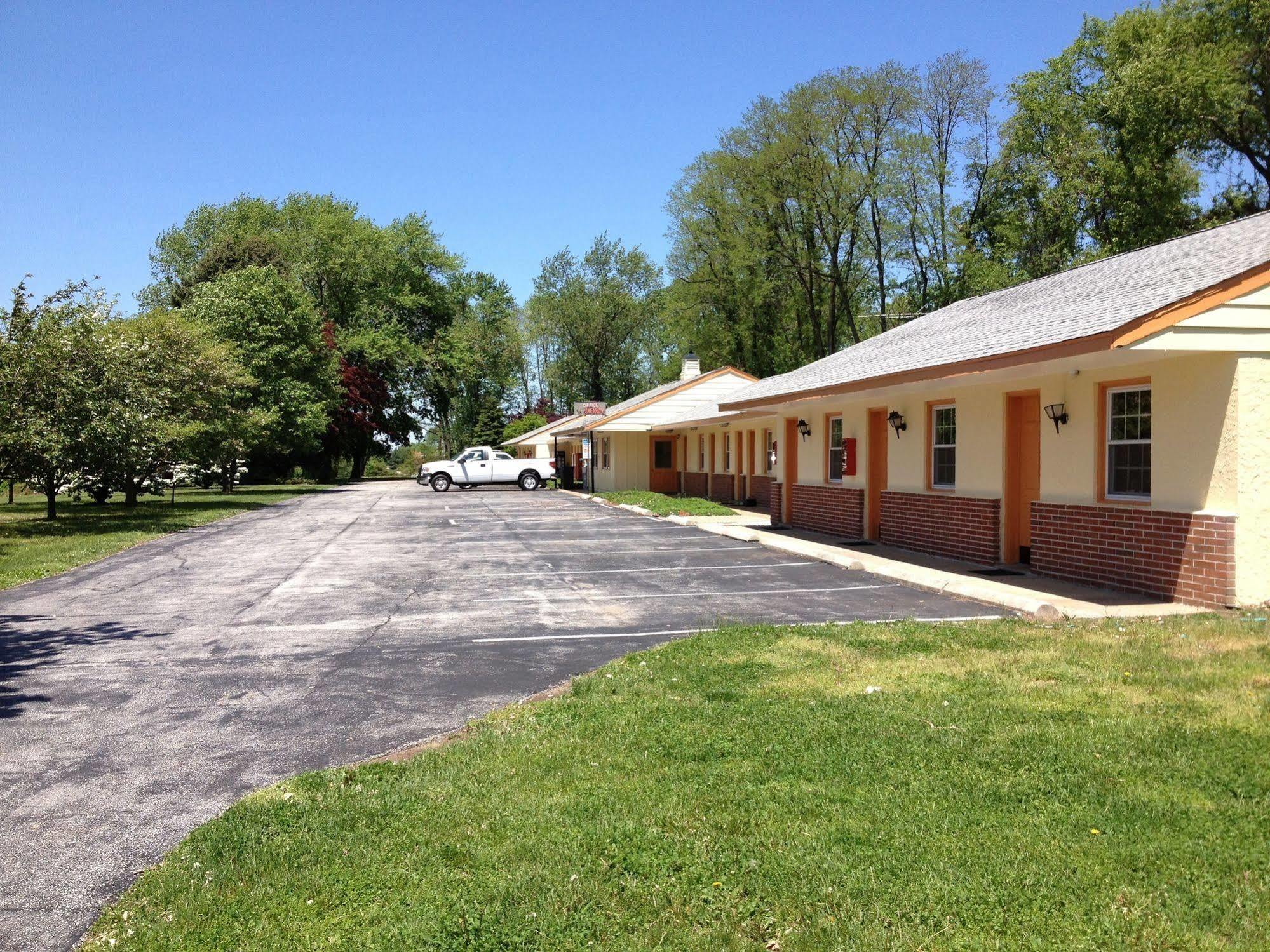 Sentinel Motel West Chester Εξωτερικό φωτογραφία