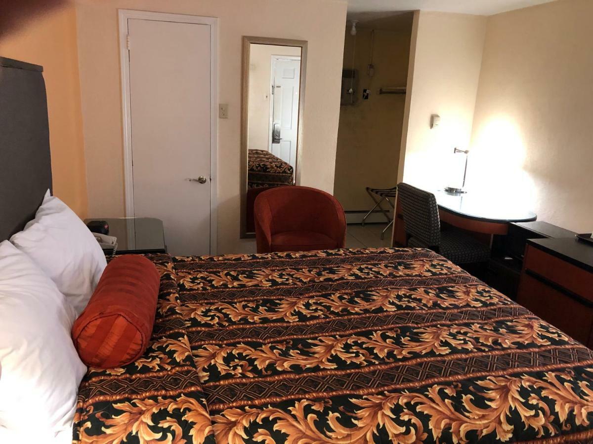 Sentinel Motel West Chester Εξωτερικό φωτογραφία